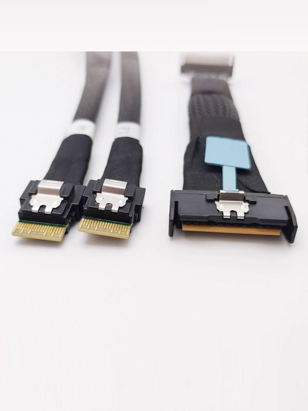 MCIO 8i Slimline SAS to 2 Ports SFF-8654 4i Cable 